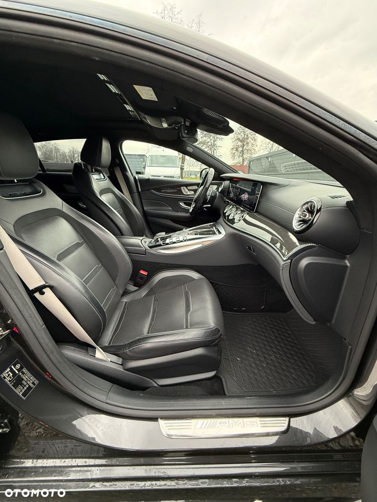 Mercedes-Benz AMG GT - 23