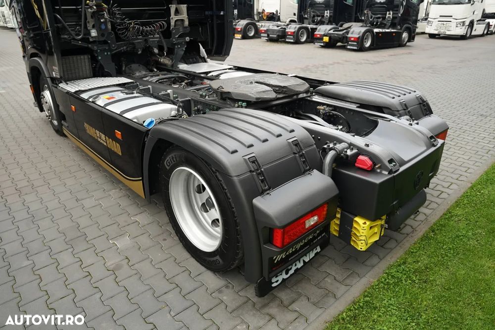 Scania S 500 / RETARDER / PLATĂ JOSĂ / MEGA / REZERVORE DE COMBUSTIBIL 1.400 L / I-PARK COOL / DUPĂ CONTRACT DE SERVICE GOLD / - 15