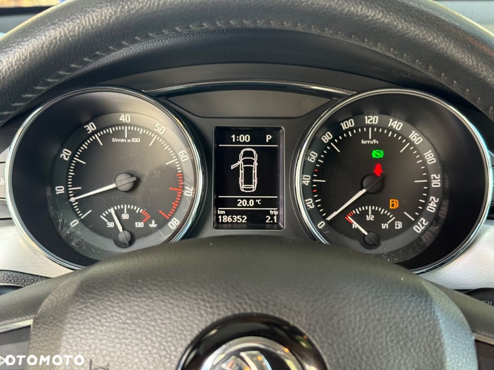 Skoda Superb 3.6 V6 4x4 DSG Elegance - 20