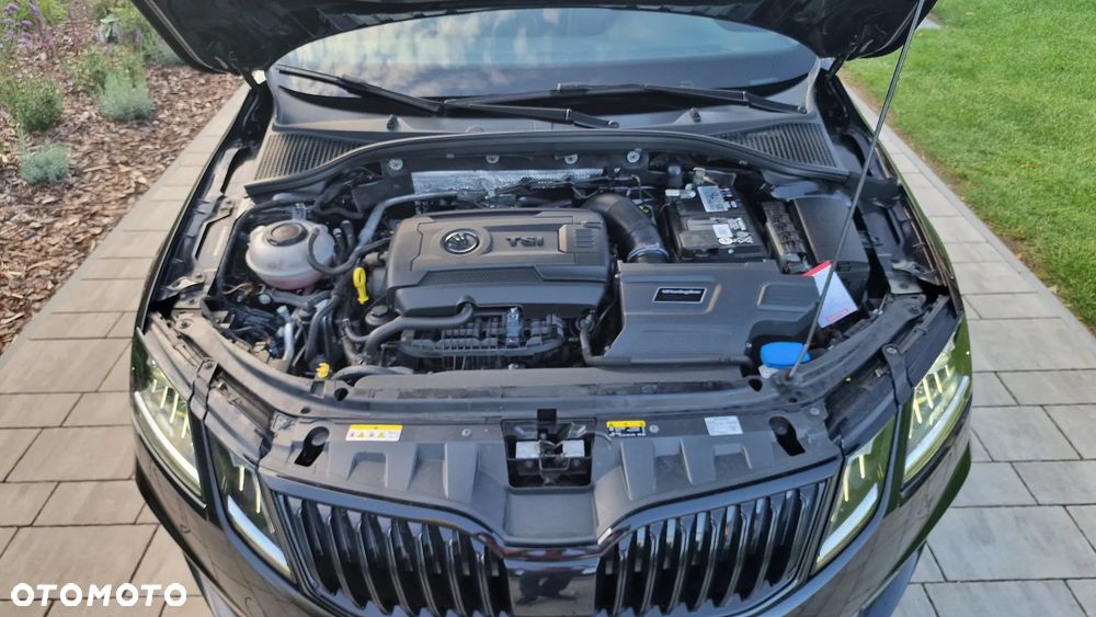 Skoda Octavia 2.0 TSI RS Challenge 245 DSG - 36