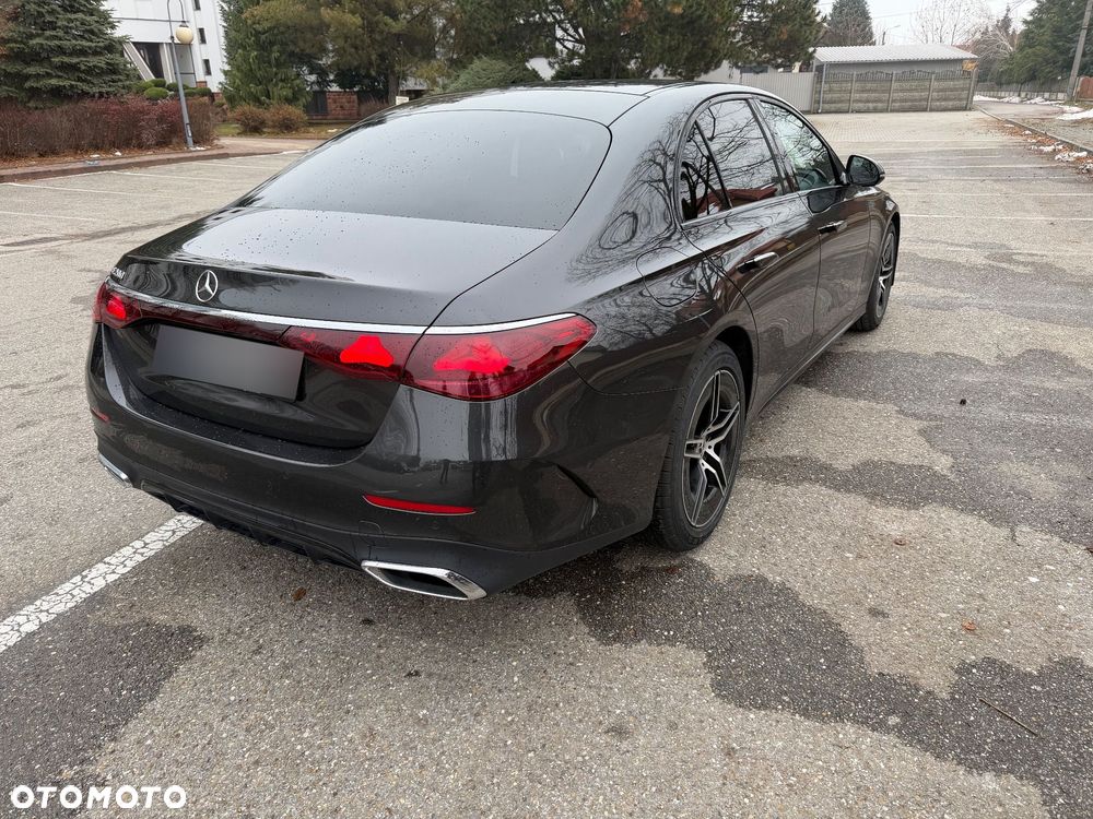 Mercedes-Benz Klasa E 200 9G-TRONIC Edition AMG Line - 20