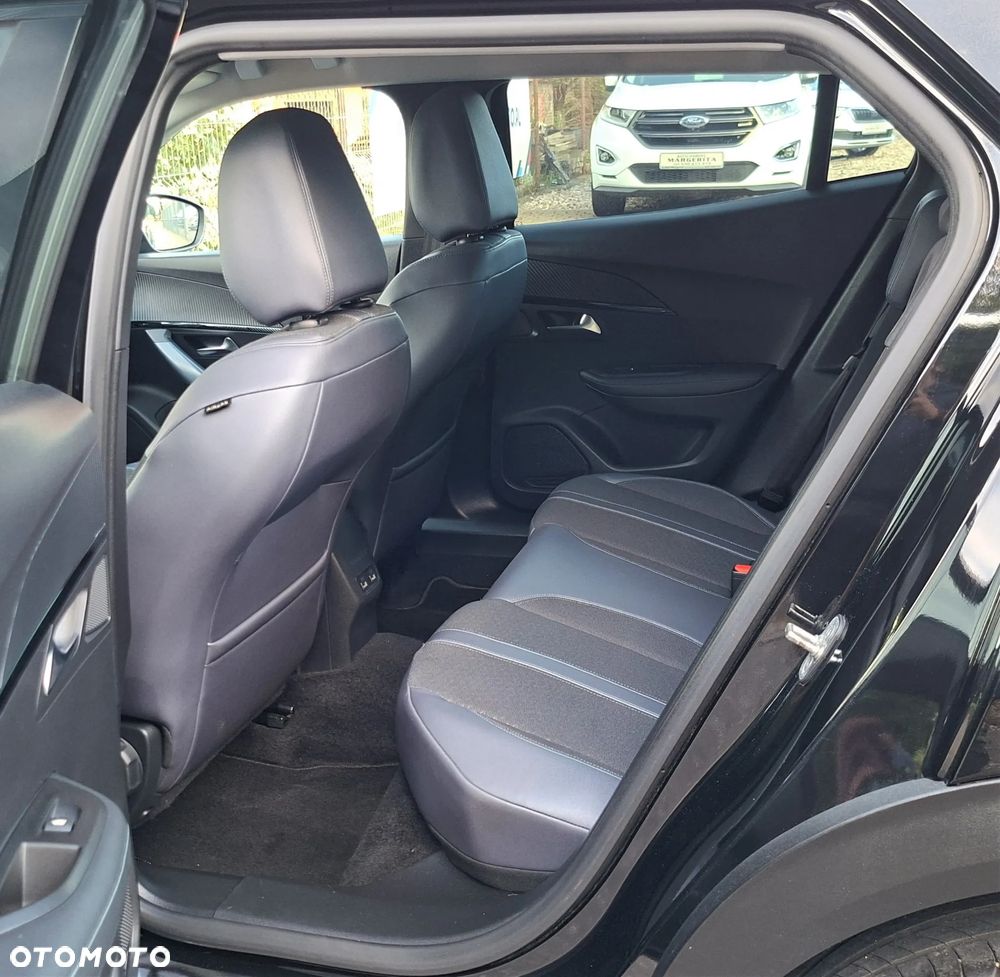 Peugeot 2008 1.2 PureTech Allure Pack S&S - 19