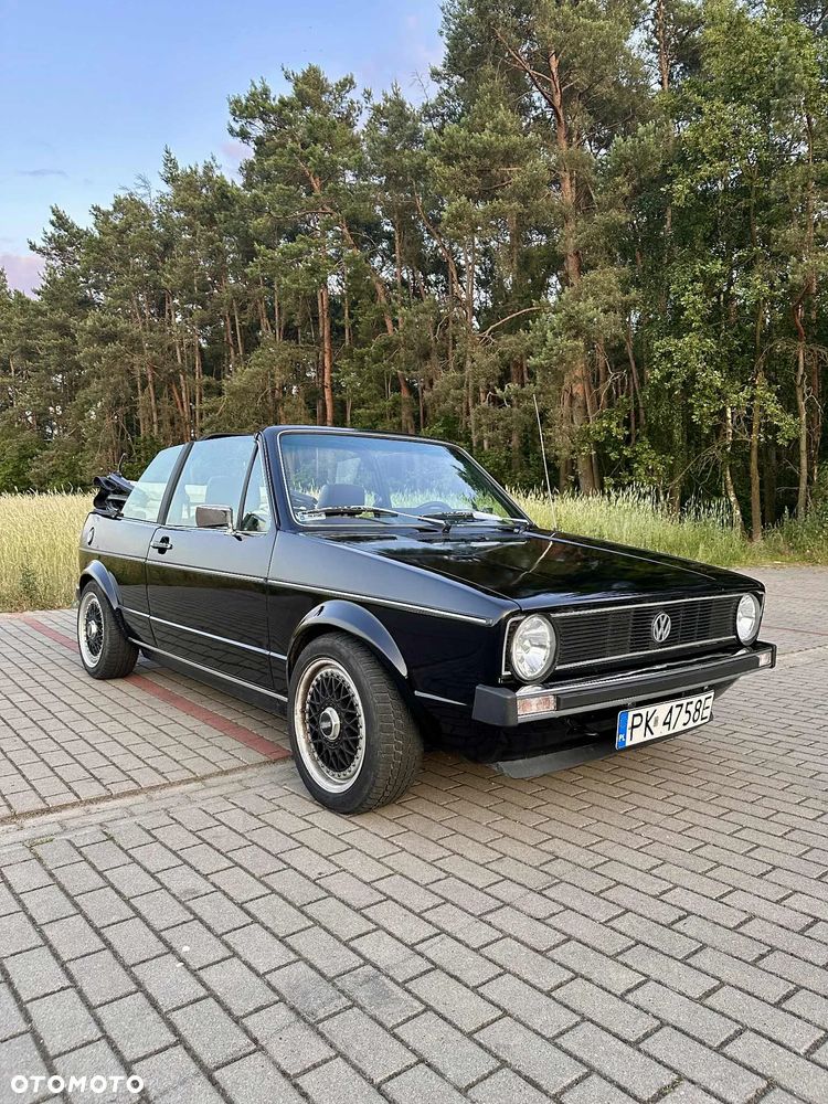 Volkswagen Golf 1.8 GL - 20