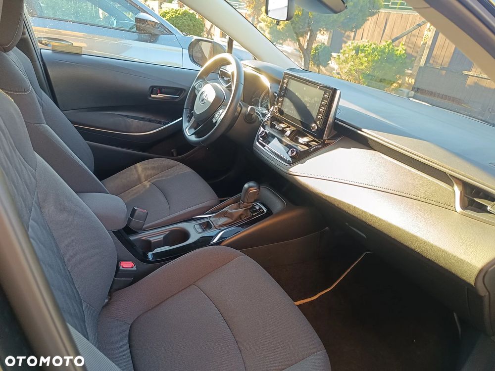 Toyota Corolla 1.8 Hybrid GPF Active - 17
