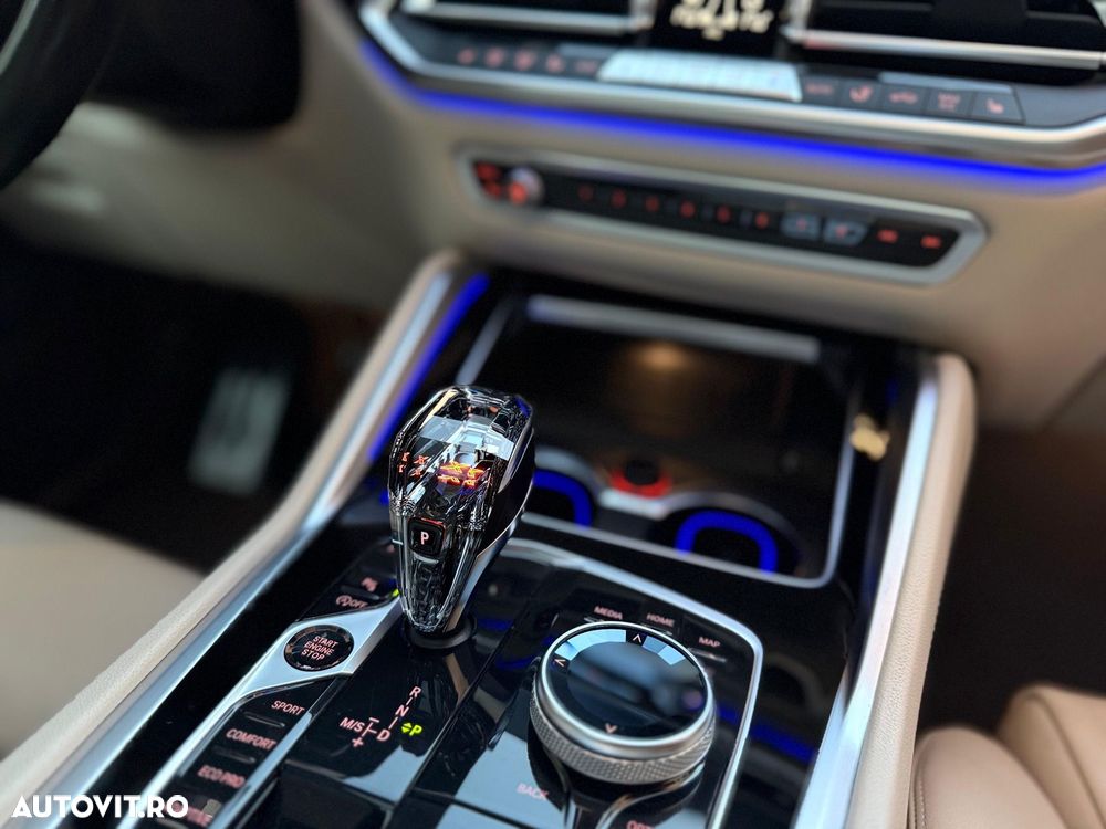 BMW X6 xDrive30d - 14