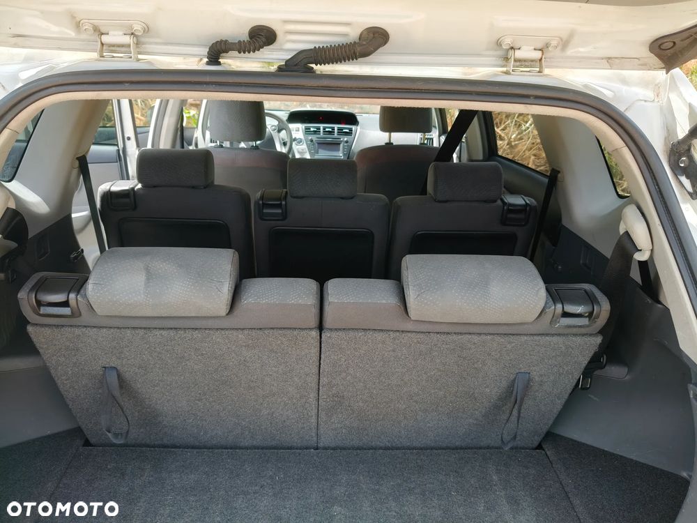 Toyota Prius+ 1.8 HSD Active - 8