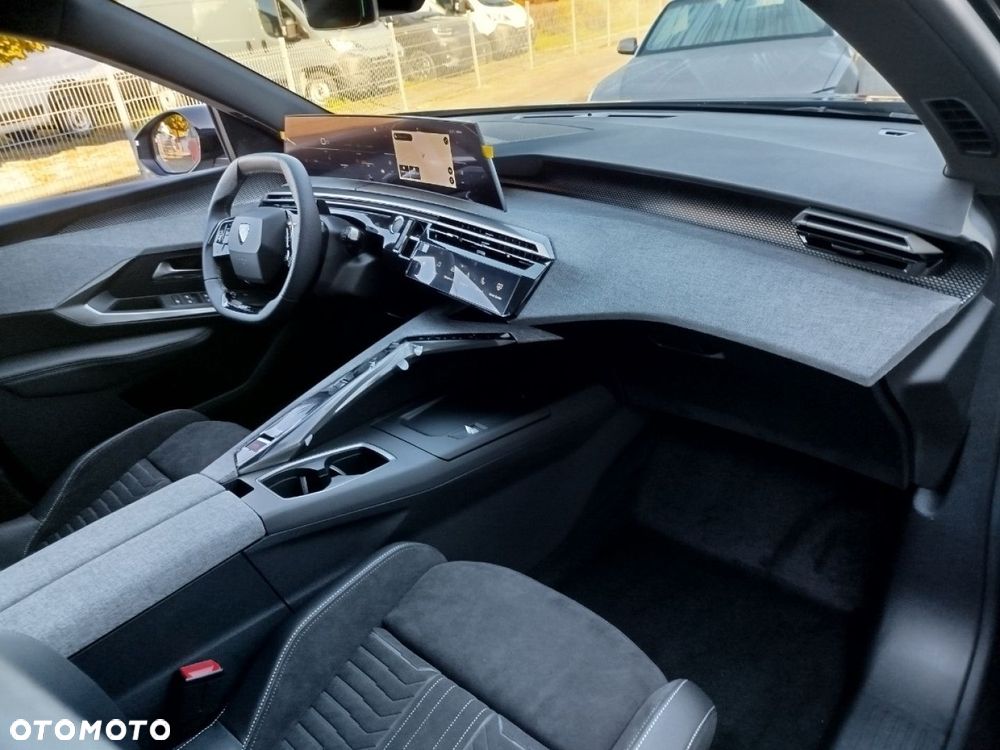 Peugeot 5008 - 19