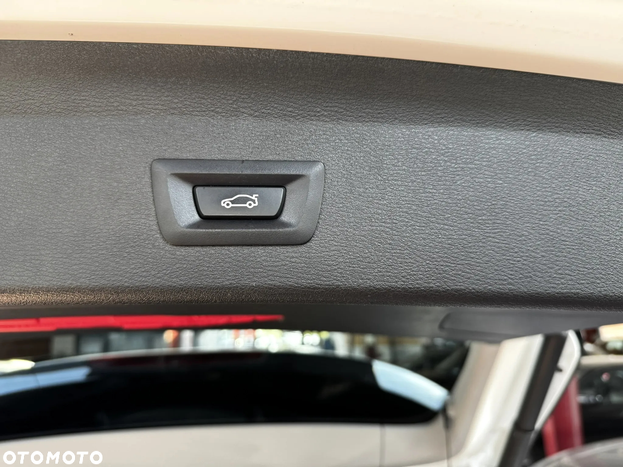 BMW X1 sDrive18i GPF xLine - 15