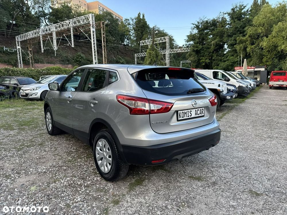 Nissan Qashqai - 4
