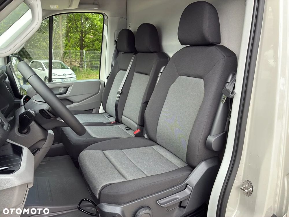 Volkswagen Crafter 35 AUTOMAT/Fugron, 2.0 BiTDI 177 KM, Wysoki dach, r. o. 4490mm - 17