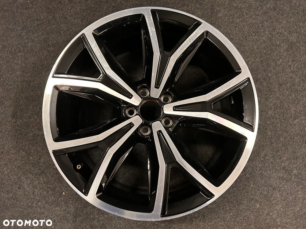 Alufelga VW T-Cross 18 cali 5x100 1szt. 2GM601025F - 1