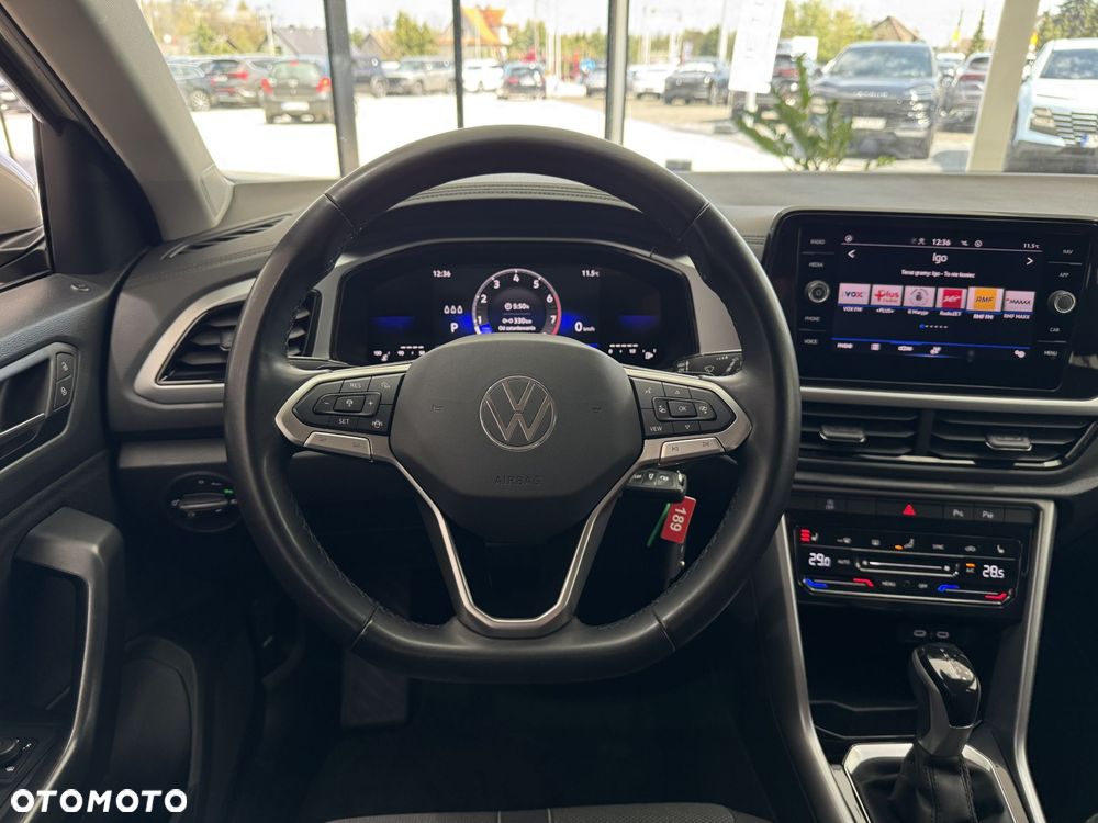 Volkswagen T-Roc - 15