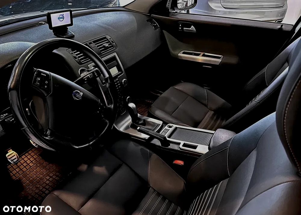 Volvo V50 T5 AWD RDesign - 22