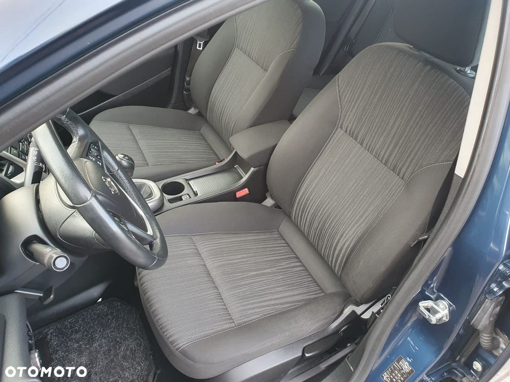 Opel Astra 1.4 Turbo Design Edition - 22