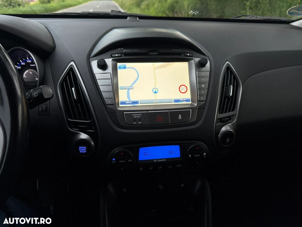 Hyundai ix35 2.0 CRDI 4WD Style - 18