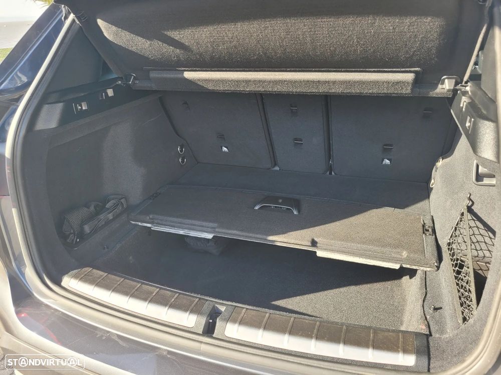 BMW X1 16 d sDrive Line xLine - 30