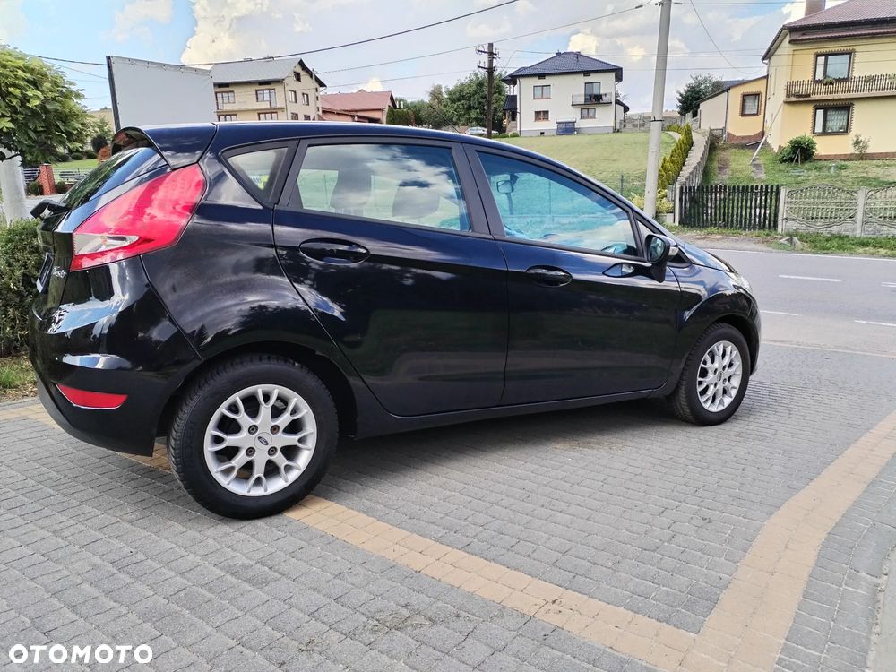 Ford Fiesta - 6