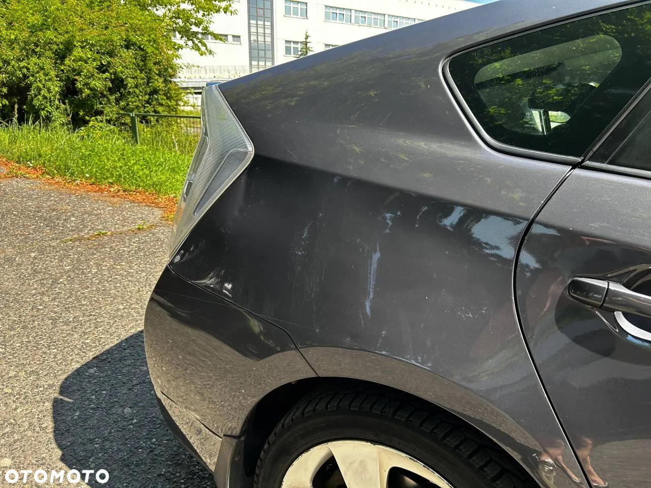 Toyota Prius - 12