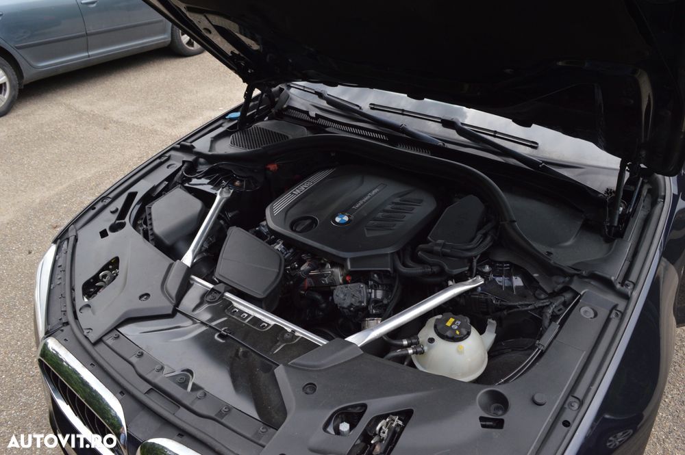 BMW 5 Series 2019 — imagine 29