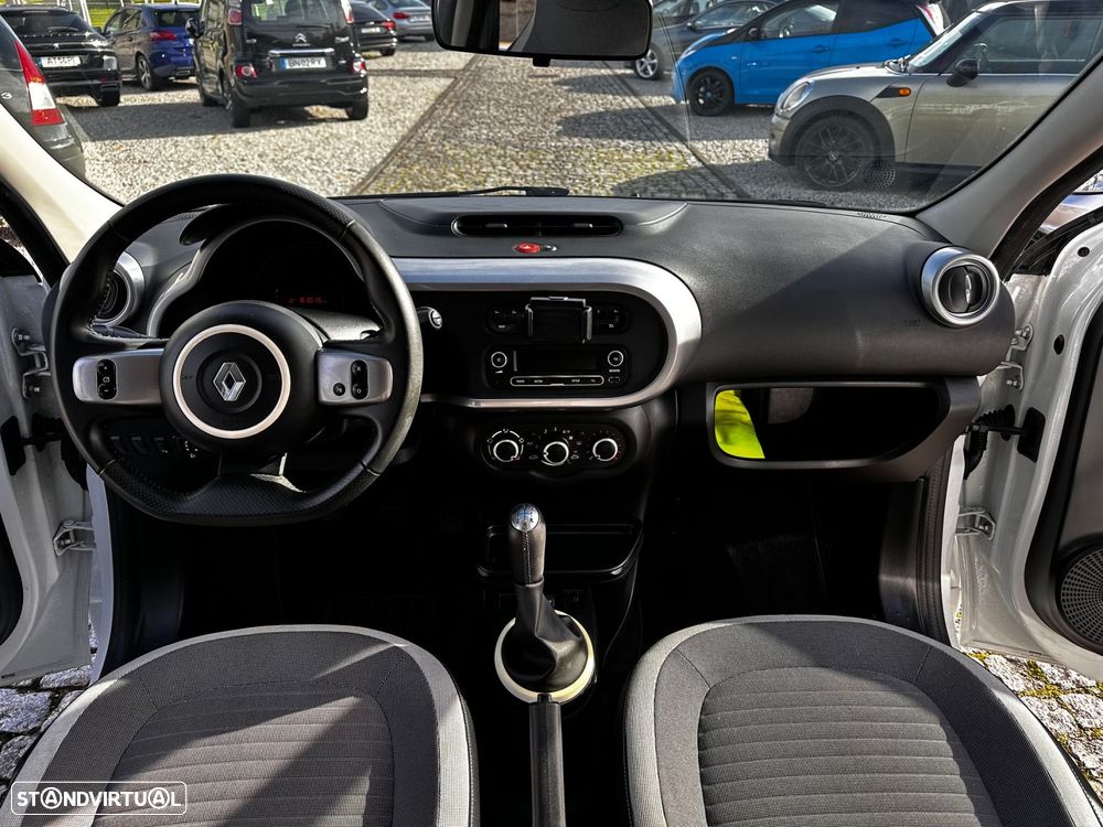 Renault Twingo SCe 70 S&S LIMITED - 16