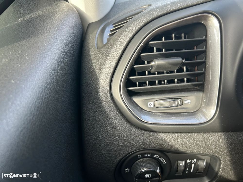 Jeep Renegade 1.6 MJD Limited - 16