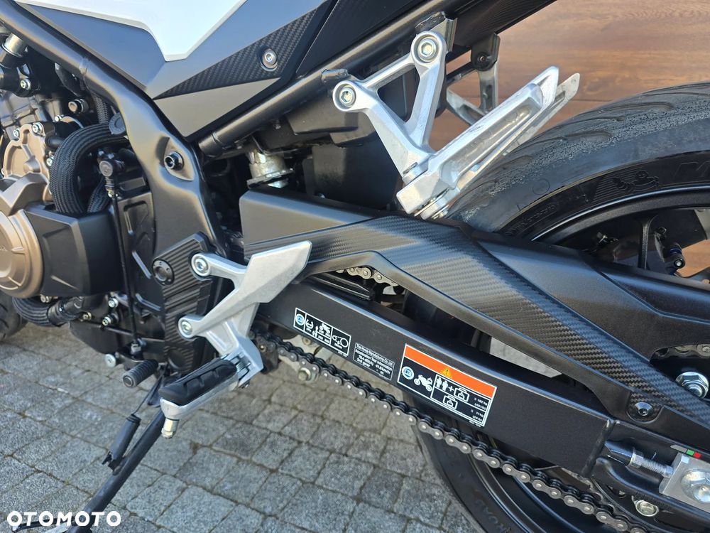 Honda CB - 16