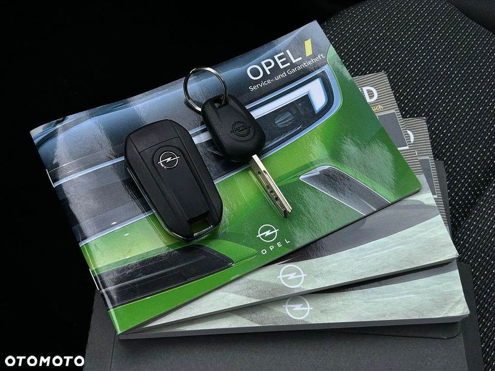 Opel Crossland 1.5 Diesel Elegance - 32