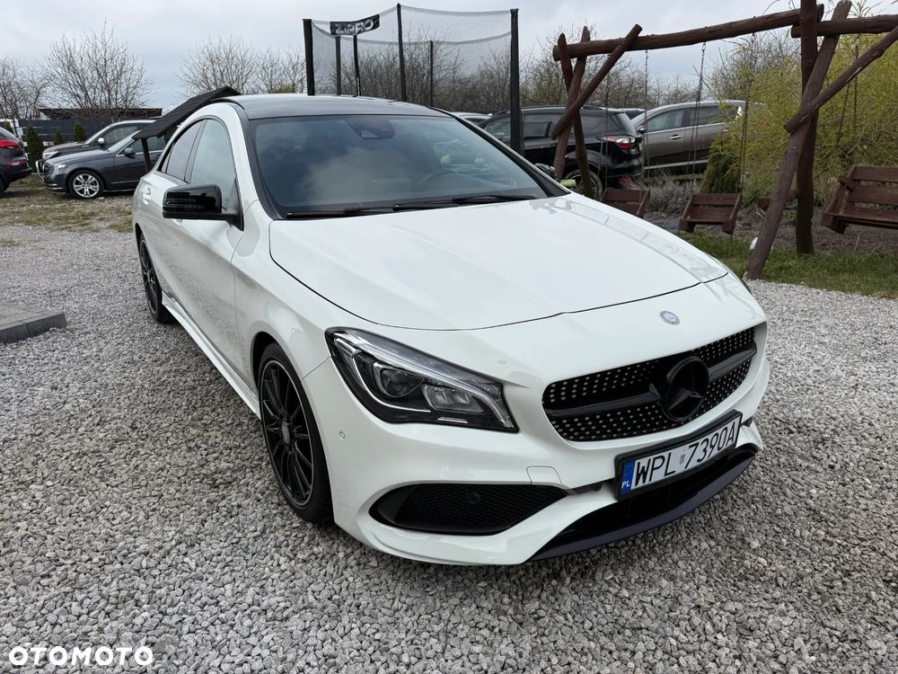 Mercedes-Benz CLA 180 AMG Line - 7