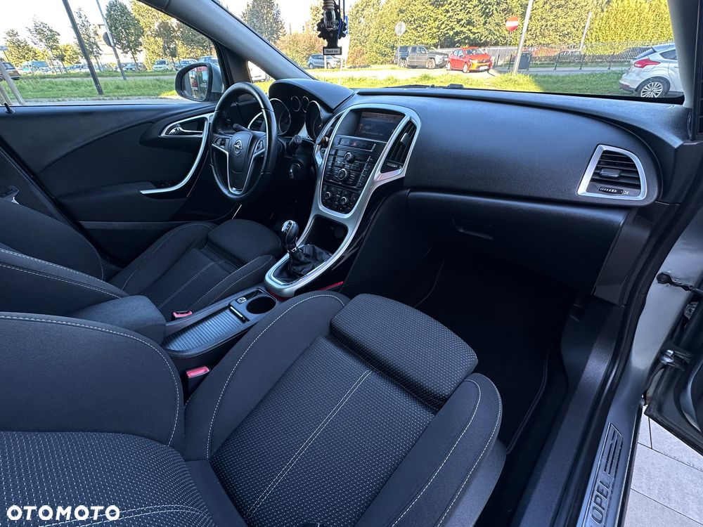 Opel Astra 2.0 CDTI DPF Sports Tourer - 16