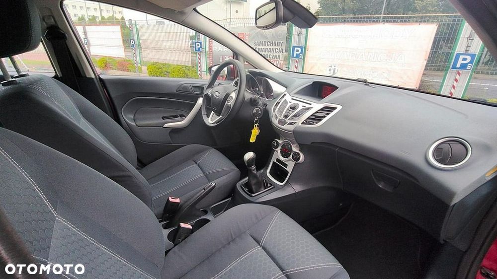 Ford Fiesta - 15
