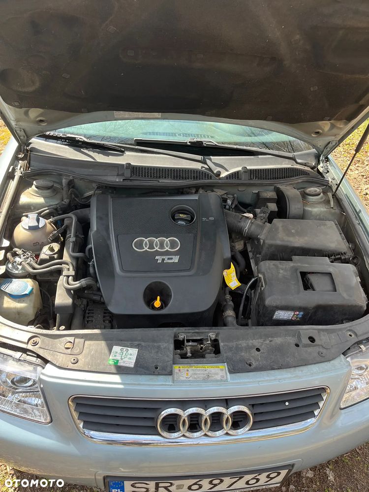 Audi A3 Sportback 1.9 TDI Ambiente - 11