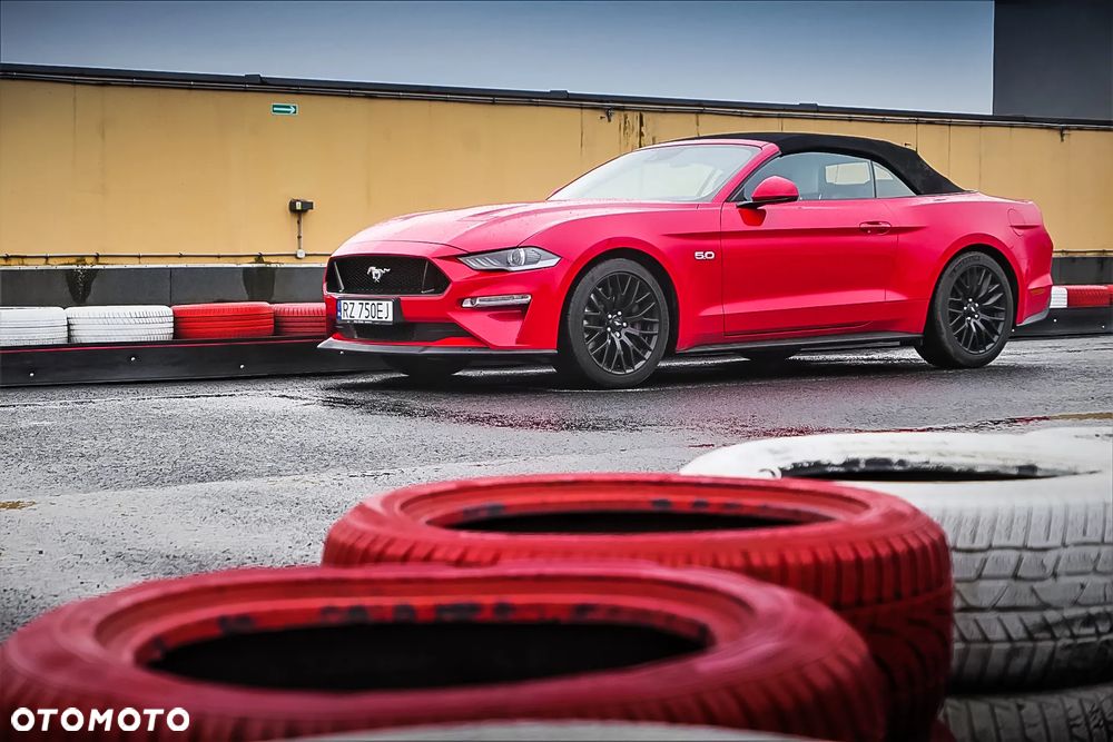 Ford Mustang 5.0 V8 GT - 6