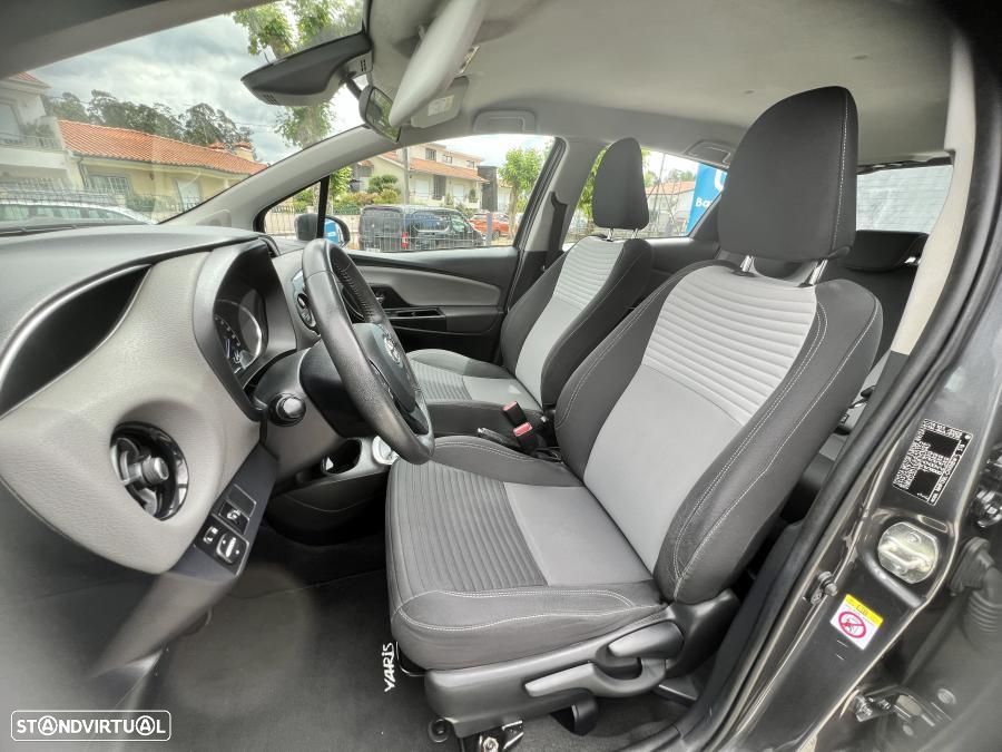 Toyota Yaris 1.5 HSD Exclusive - 16