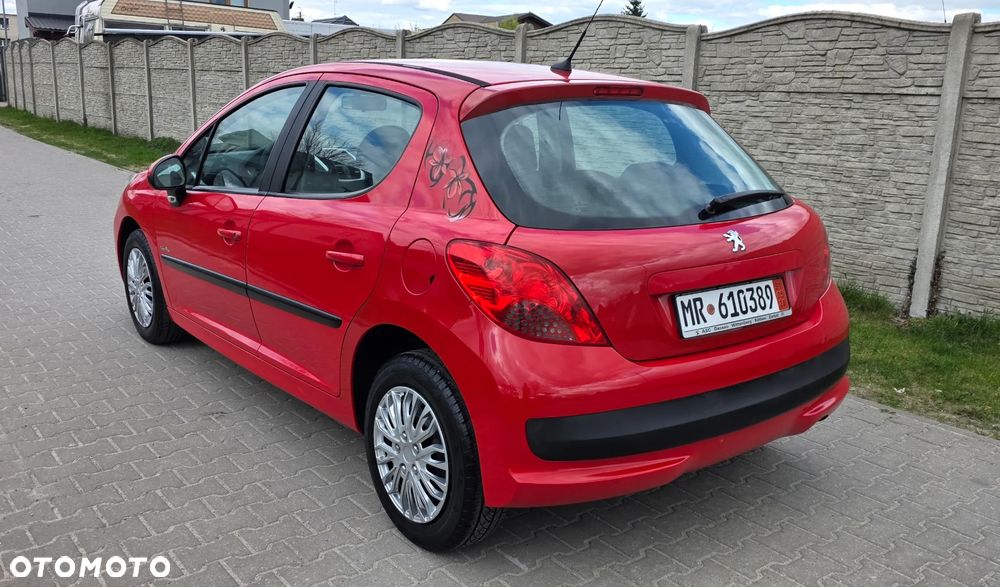Peugeot 207 75 Urban Move - 12