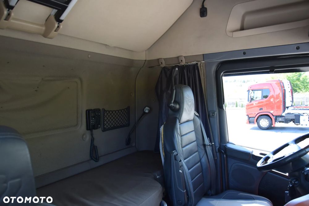 Scania R520 V8 / EURO 6 / FULL AIRMATIC / RETARDER / KLIMATYZACJA / ACC / 2 ZBIORNIKI PALIWA / ALUFELGI / LEDY / FULL SPOILERY / WERSJA PREMIUM / SPROWADZONA - 29