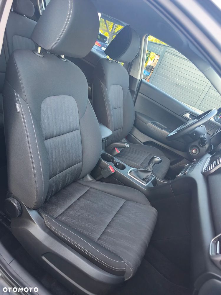 Kia Sportage 1.6 GDI 2WD Black Edition - 18