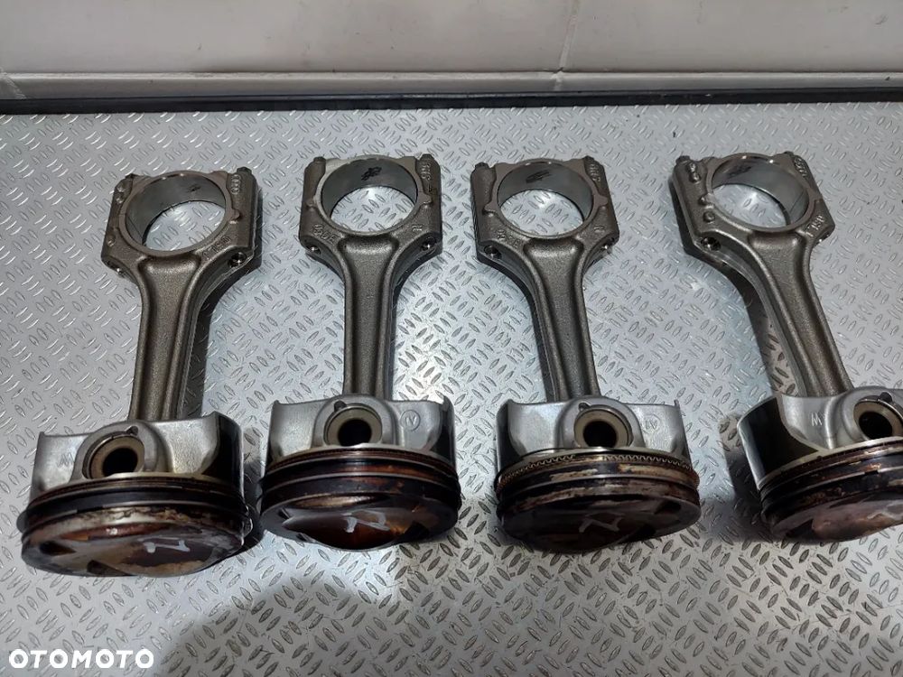 TŁOK KORBOWY  + KORBA 2,0 TFSI AUDI NR 06LJ - 2