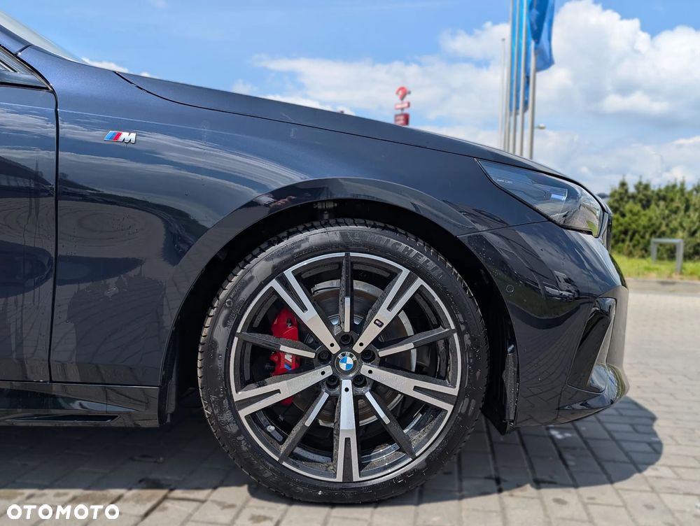 BMW Seria 5 520d mHEV - 8