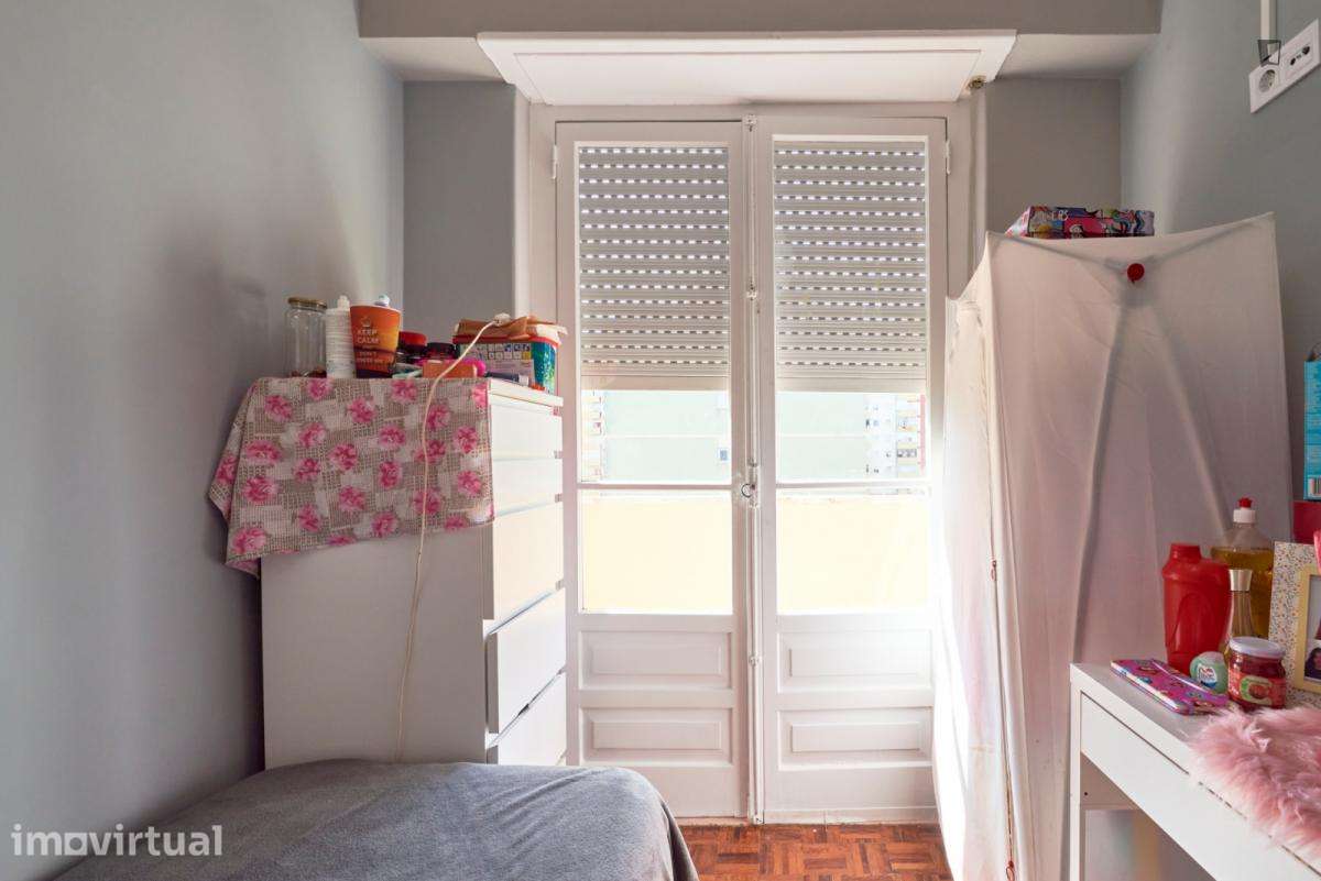 Quarto - localizado em Benfica Lisbon - Grande imagem: 5/35