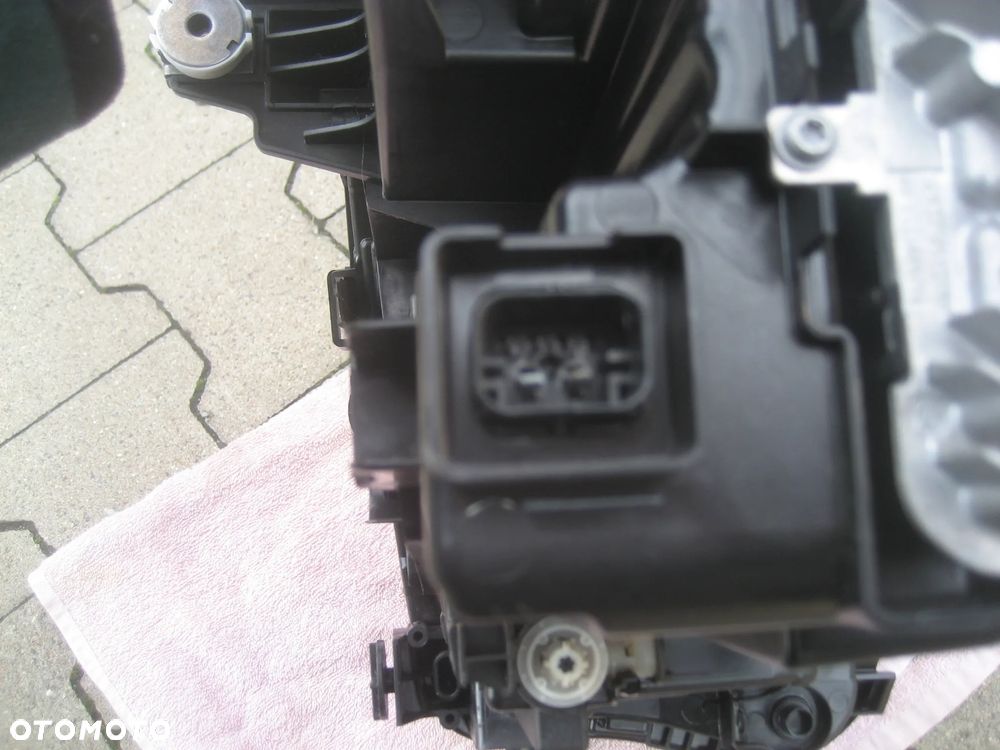 bmw x1 u11 ix1 22-26r lampa przód prawa lewa full led 5a9a231 5a9a232 elektryk - 19