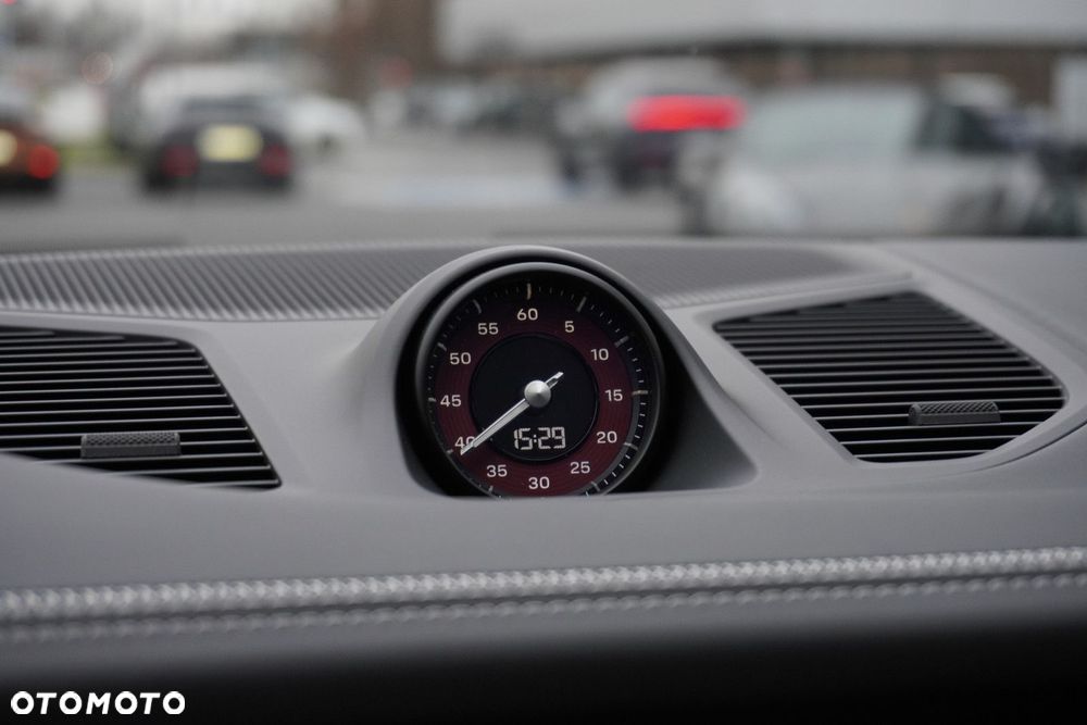 Porsche Cayenne Coupe S - 13