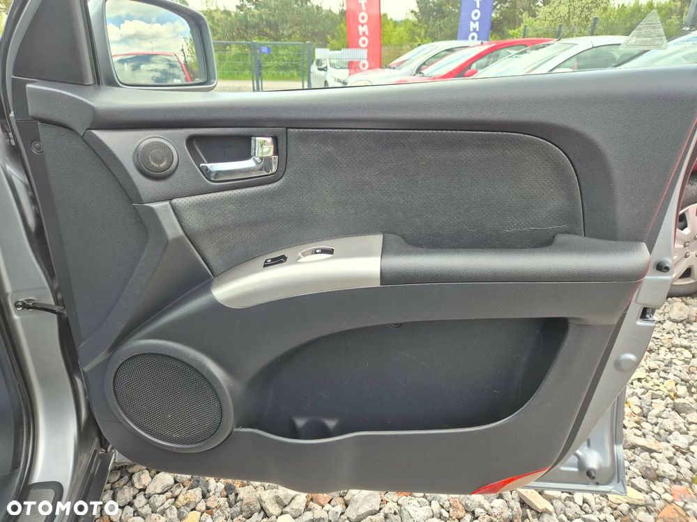 Kia Sportage 2.0 CRDI 4WD Cup - 18