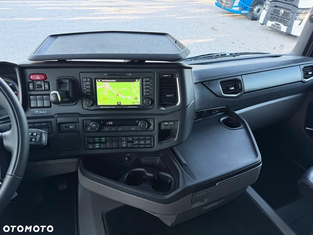 Scania R 450 / ACC / CAŁA NA PODUCHACH  / RETARDER / DUŻA NAVI / VIRTUAL KOKPIT / Z NIEMIEC - 33