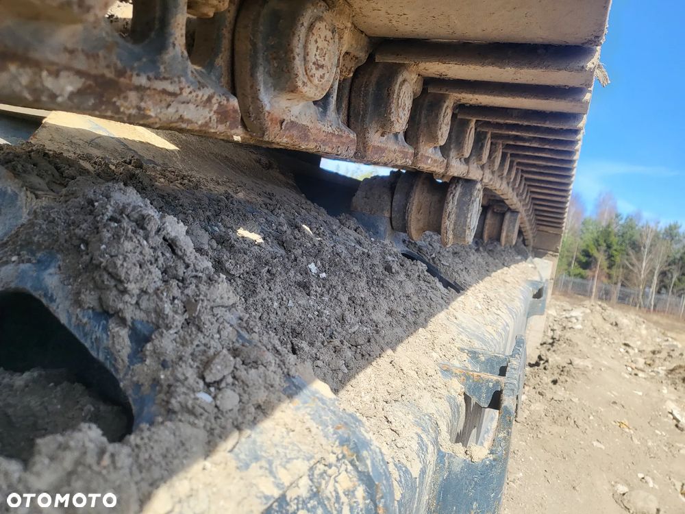 Liebherr R946 LC - 22