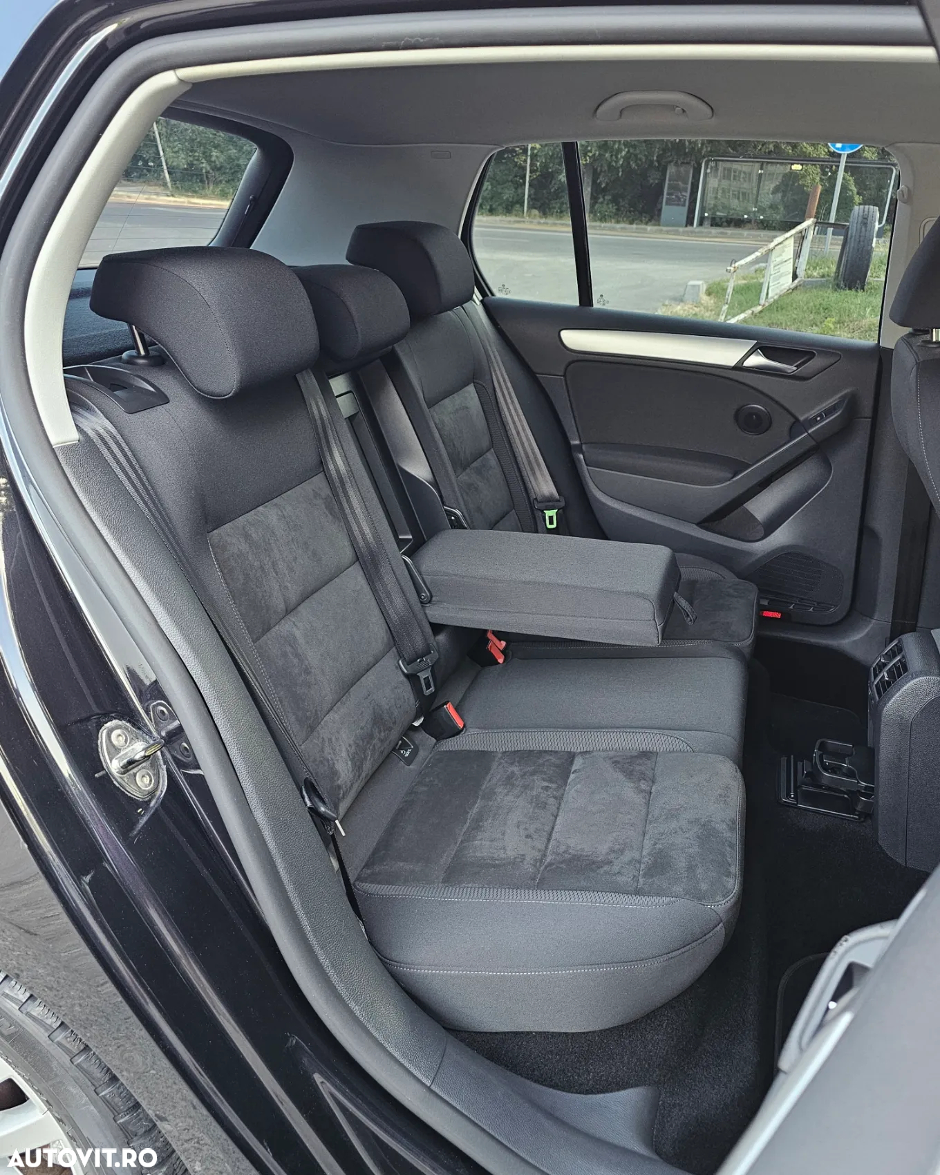 Volkswagen Golf 1.4 TSI DSG Highline - 9