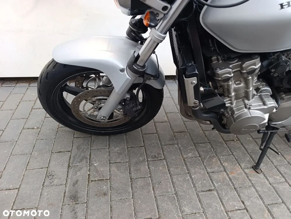Honda Hornet - 9