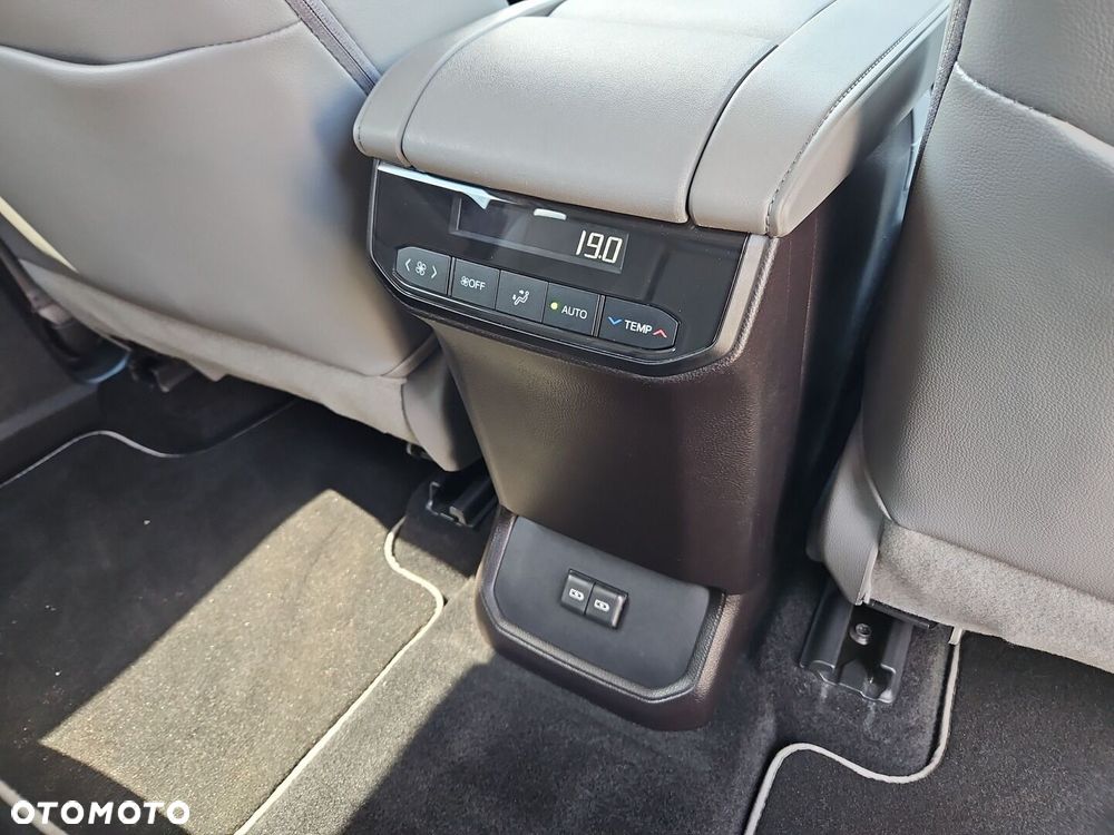 Toyota Highlander - 22