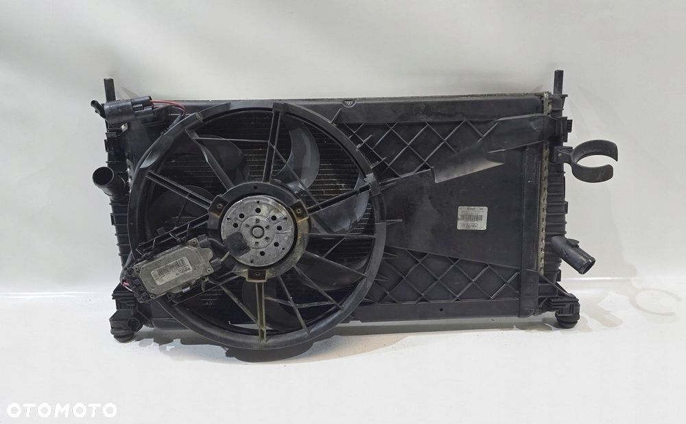 chłodnica wody wentylator volvo c30 1.6 d 06-12r - 2