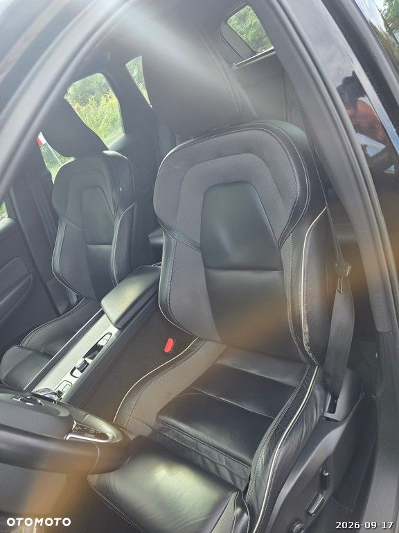 Volvo XC 60 B4 D R-Design - 14