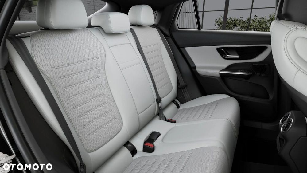 Mercedes-Benz GLC - 6